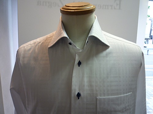 オーダースーツ