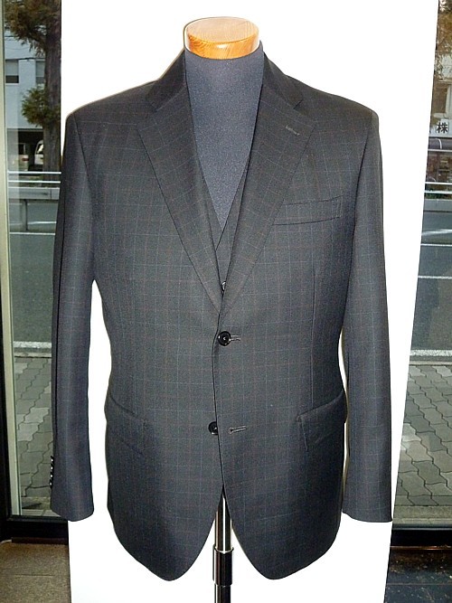 オーダースーツ