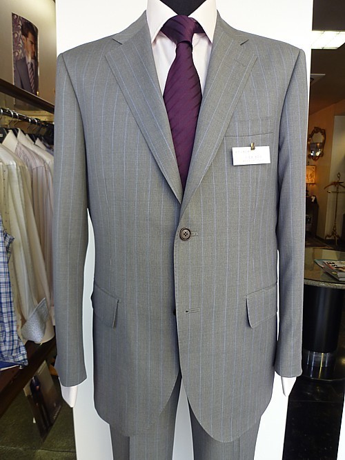 オーダースーツ