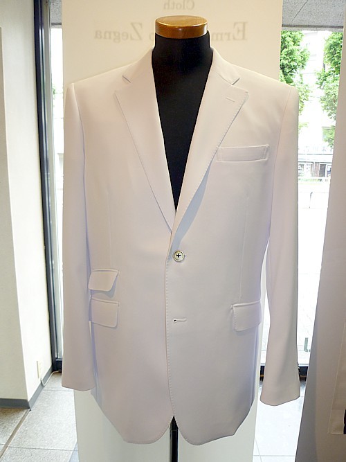 オーダースーツ