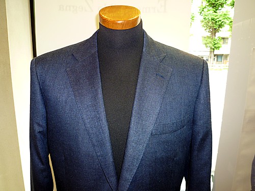 オーダースーツ