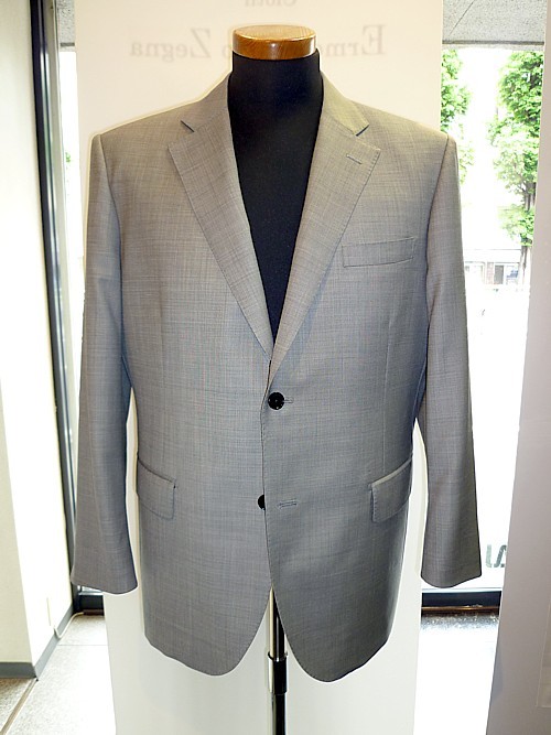 オーダースーツ