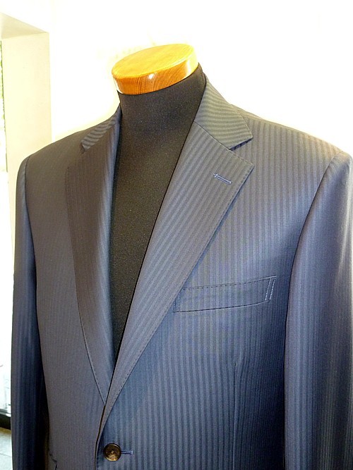 オーダースーツ