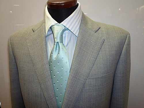 オーダースーツ