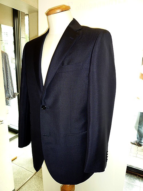 オーダースーツ