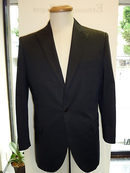 オーダースーツ