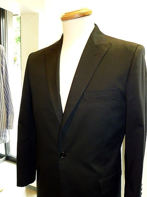 オーダースーツ