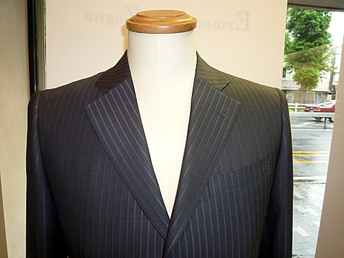 オーダースーツ