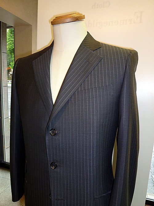 オーダースーツ