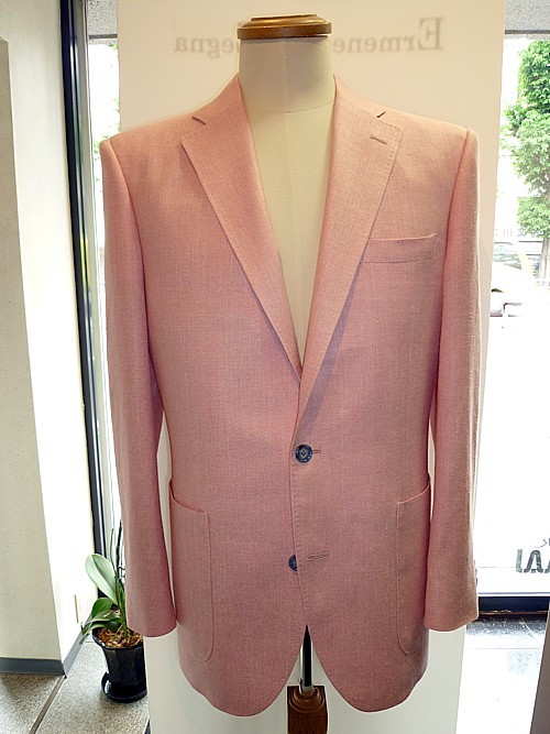 オーダースーツ