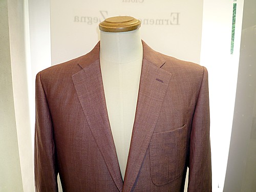 オーダースーツ