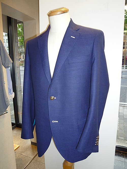 オーダースーツ