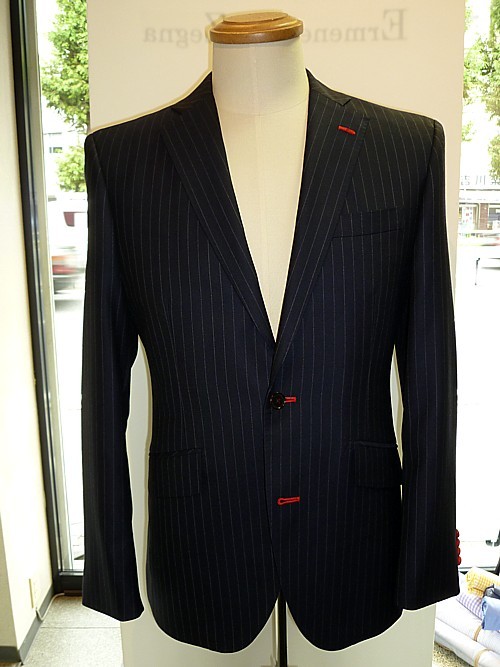 オーダースーツ