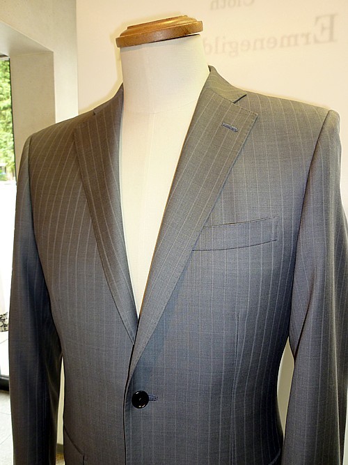 オーダースーツ