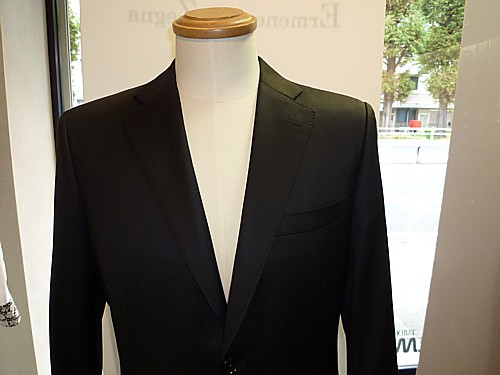 オーダースーツ