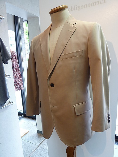 オーダースーツ