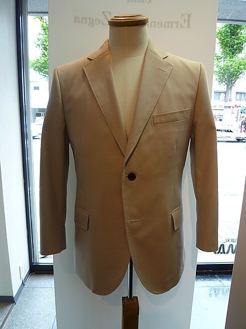 オーダースーツ