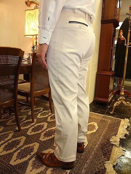 オーダースーツ