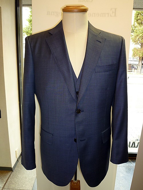 オーダースーツ