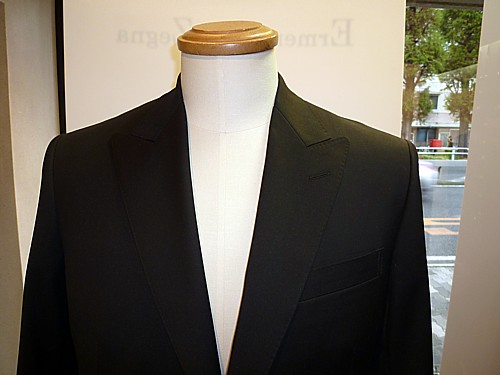 オーダースーツ