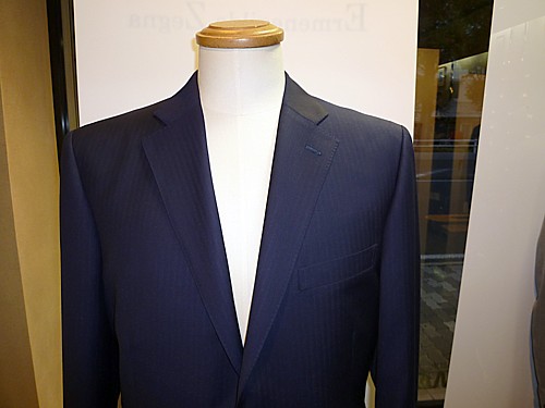 オーダースーツ