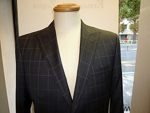 オーダースーツ