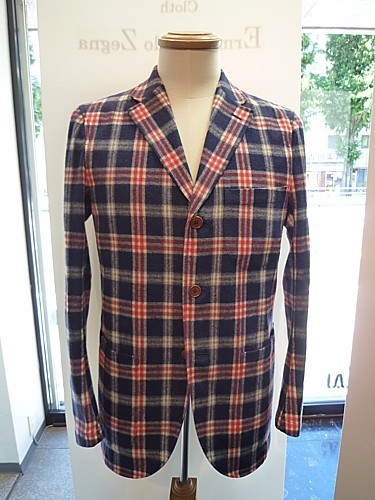 オーダースーツ