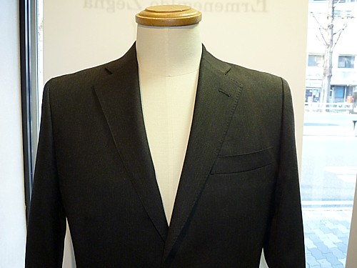 オーダースーツ