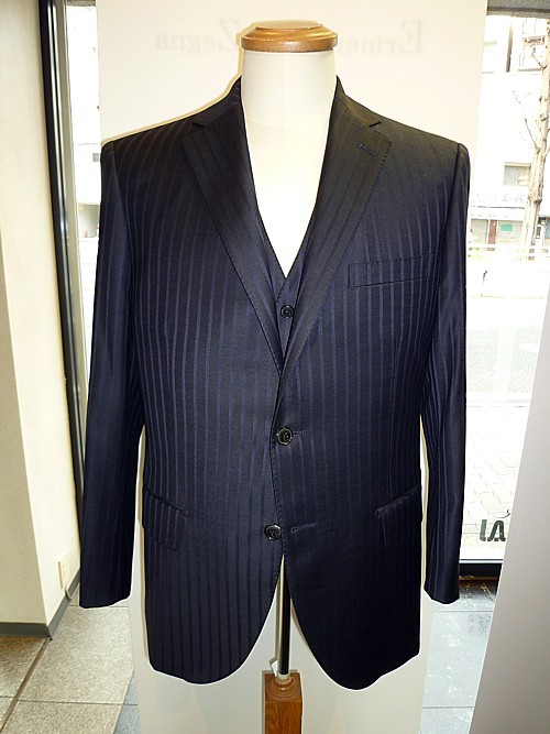 オーダースーツ