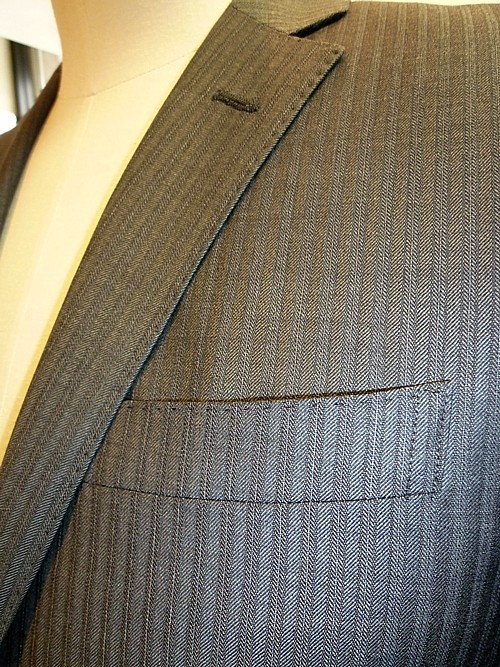 オーダースーツ