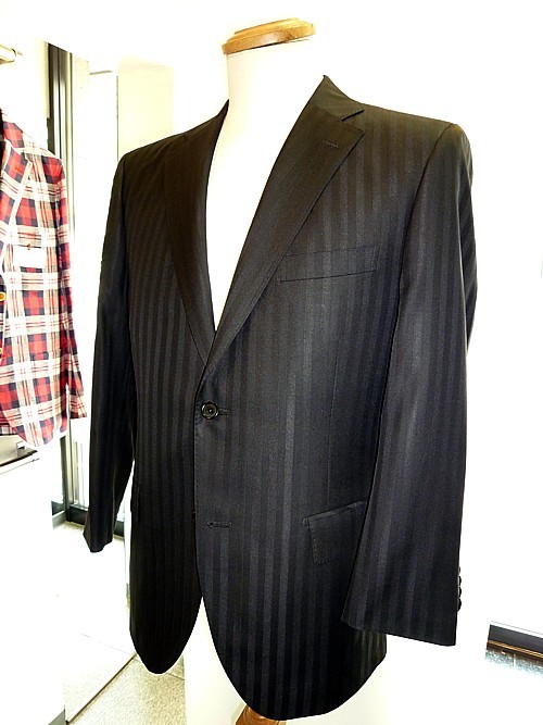 オーダースーツ