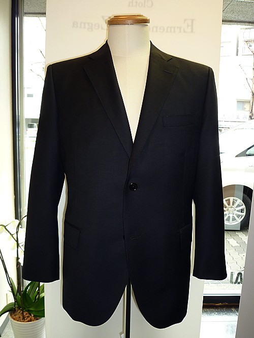 オーダースーツ