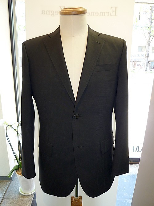 オーダースーツ