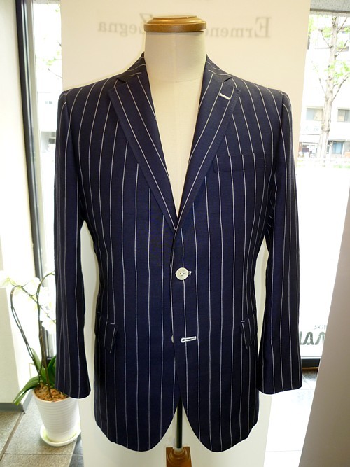 オーダースーツ