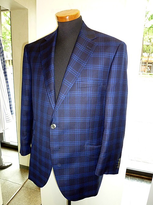 オーダースーツ