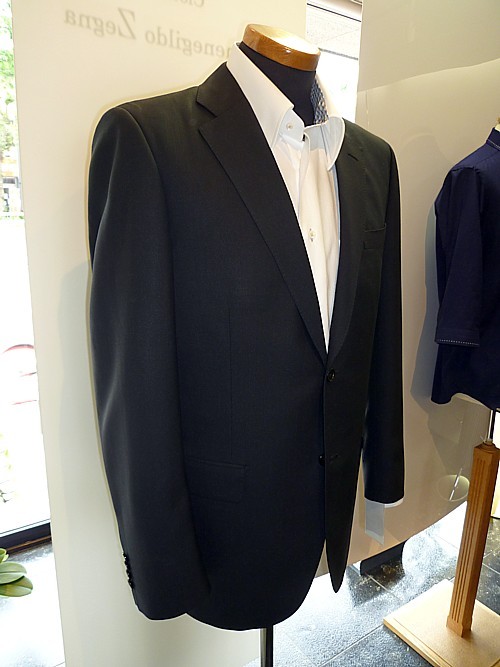 オーダースーツ