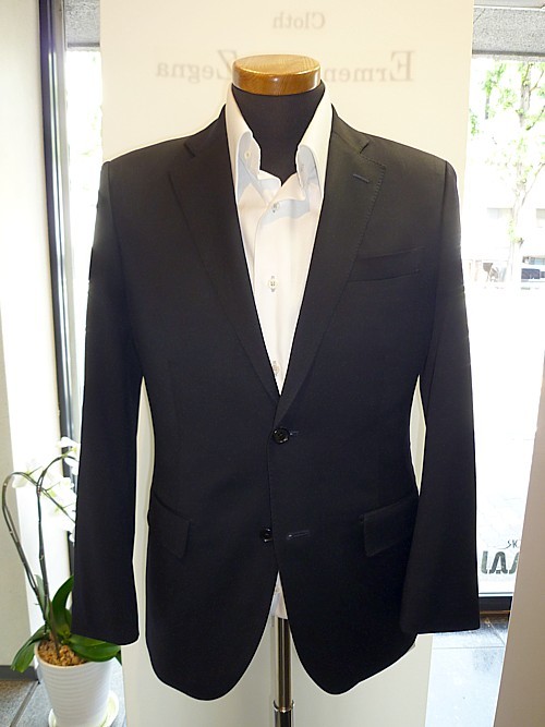 オーダースーツ