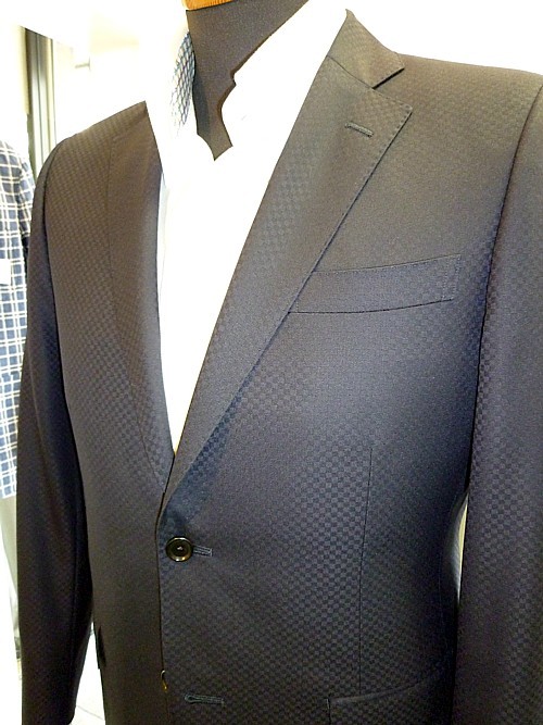 オーダースーツ