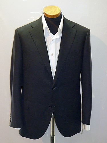 オーダースーツ