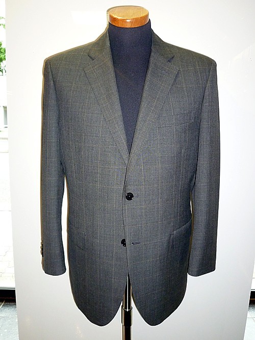 オーダースーツ