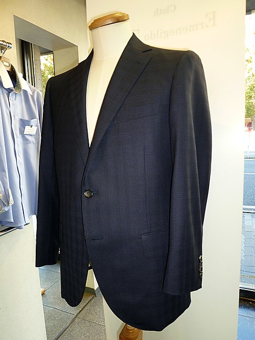 オーダースーツ