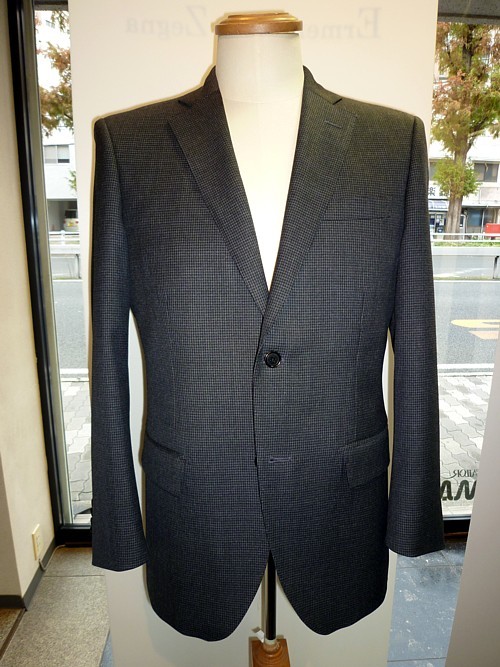 オーダースーツ