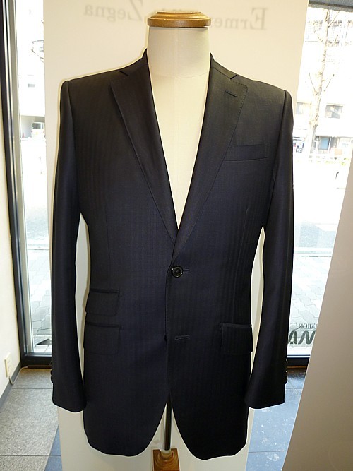 オーダースーツ