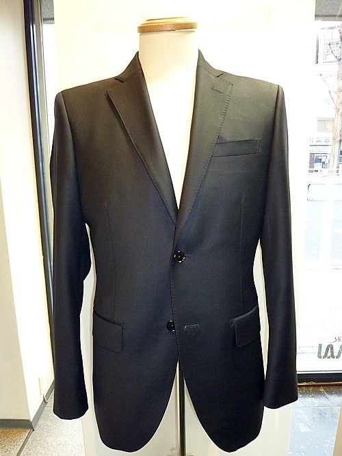 オーダースーツ