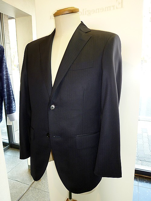 オーダースーツ