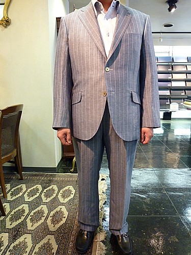 オーダースーツ