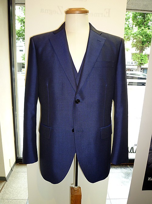 オーダースーツ