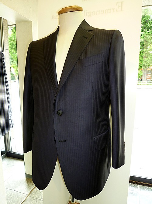 オーダースーツ