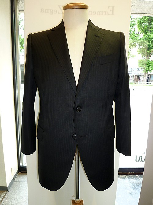 オーダースーツ