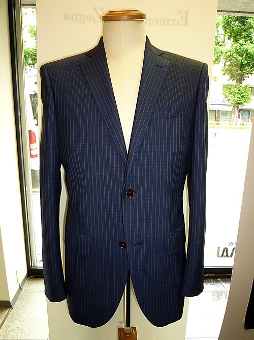 オーダースーツ